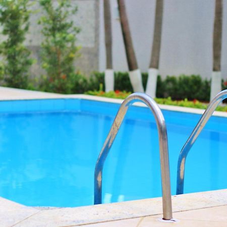 Apartamento Em Frente Ao Shopping Itaigara - Salvador Apartment Екстериор снимка